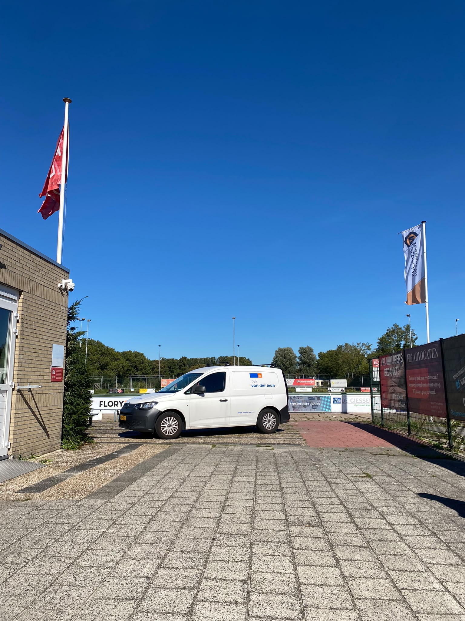 Nieuwe camerabeveiliging bij Merwede/Multiplaat versterkt veiligheid op én rondom sportcomplex